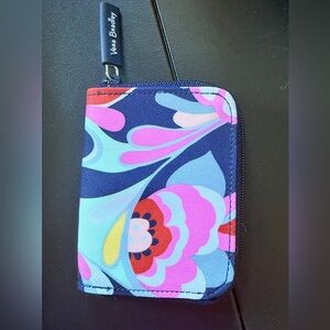 Vera Bradley Vibrant Floral Zip Wallet